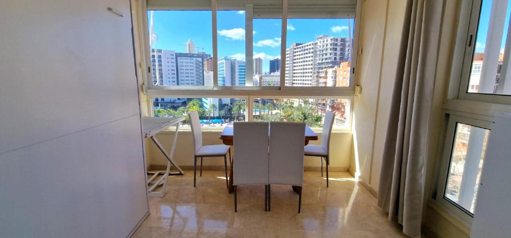 Gemelos 22-3-6 Benidorm Kültér fotó